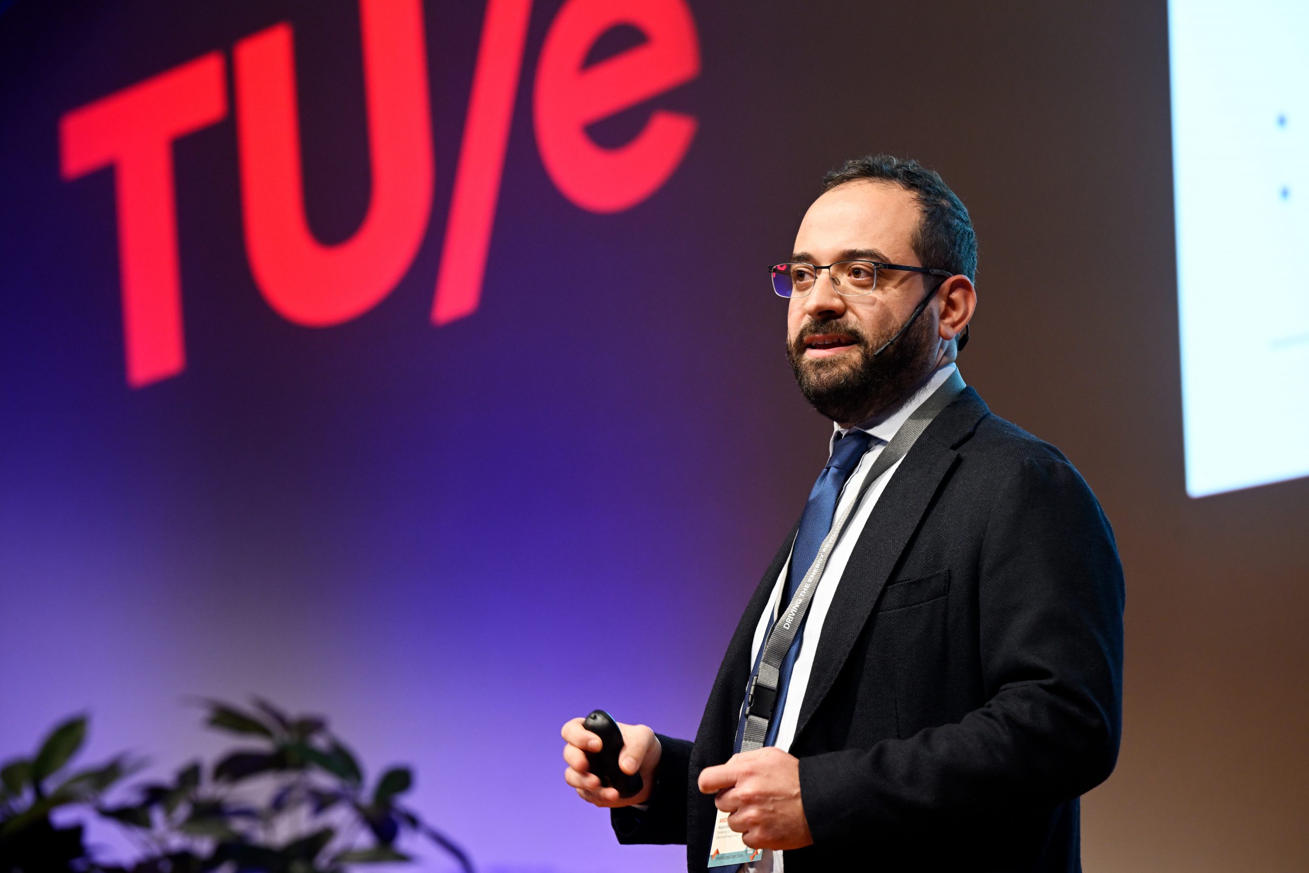 Prof. Andrea Mazza as keynote speaker at EIRES Energizing Day 2024 in Eindhoven